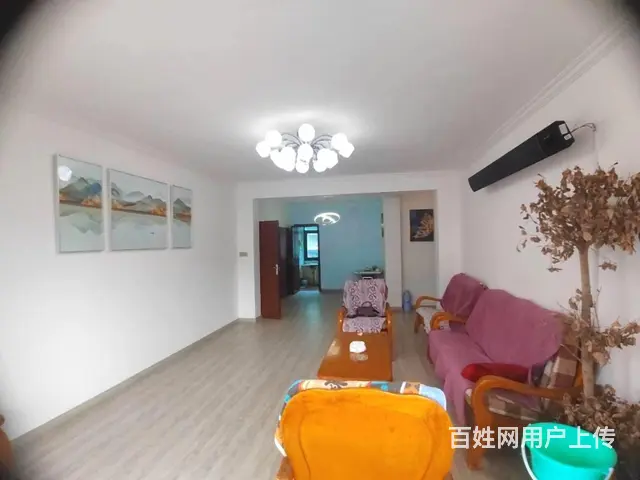 洪南路光大银行斜对面临街住房停车方便三房两厅一厨一卫 - 图片 1