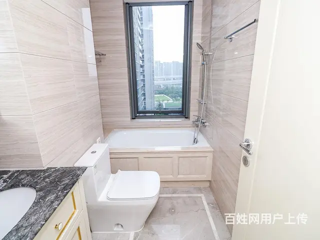急降200万，可见江景房，138平方 850万，带两个车位的 - 图片 8