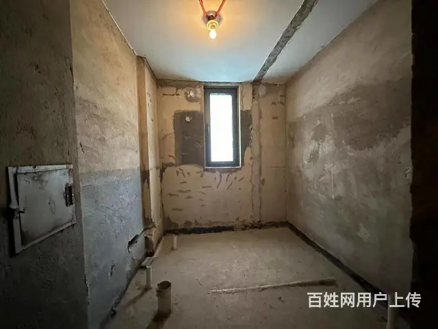 七十九号院洋房一层带南北院 上跃二层下跃负一380万带车库 - 图片 3