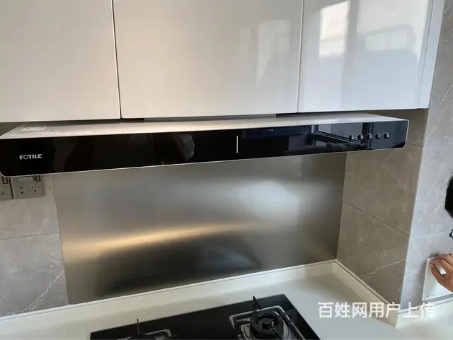 出租金地峯范精装洋房 - 图片 1