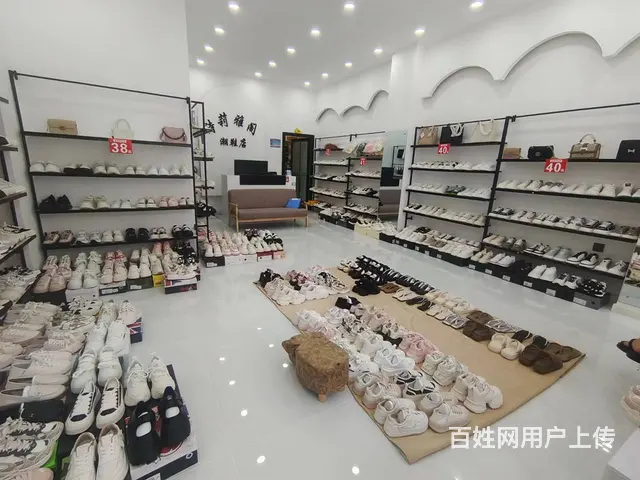 B个人一开发区四季城商业街一楼潮鞋店对外整转 - 图片 6