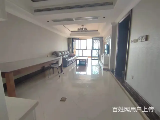海峡国际四期   精装修  两房一厅  客厅带阳台朝南 看海 - 图片 3