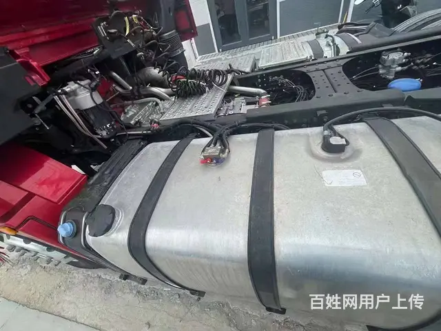陕汽德龙 牵引车 国6 - 图片 3