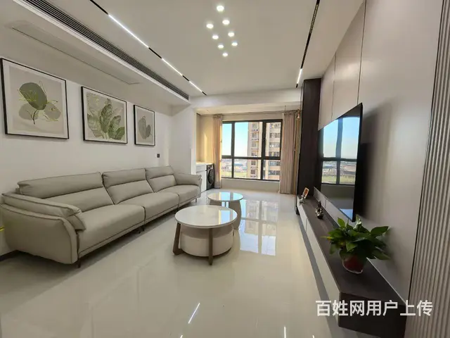 映湖路小学附近 和兴南郡名城 25楼精装修 - 图片 1
