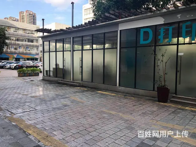 (业主直租)华发商都旁155平一楼旺铺，车位充足 - 图片 2