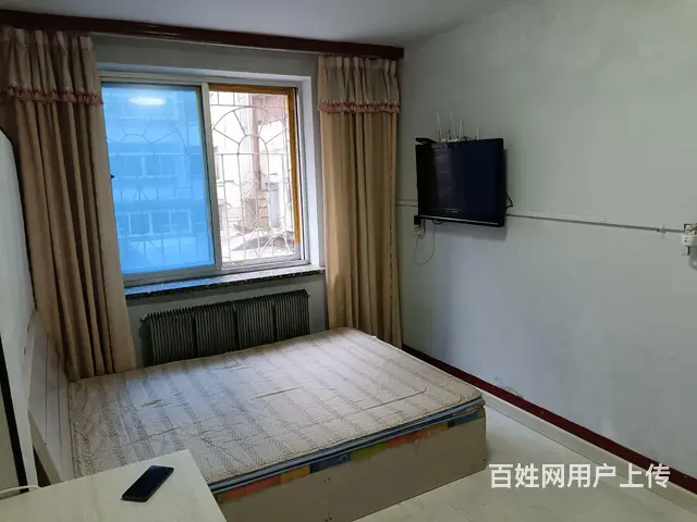 京剧院小区一室一厅3楼房屋出租 - 图片 1