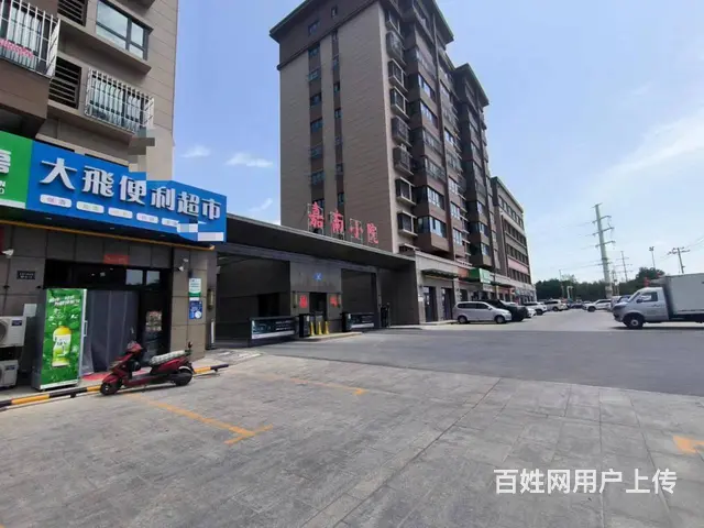 B个人一新市区小区入口处超市低价急转 - 图片 2