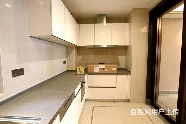 今日新挂牌特价房，等着卖房子钱用，正对花园景观，带一车位的 - 图片 5