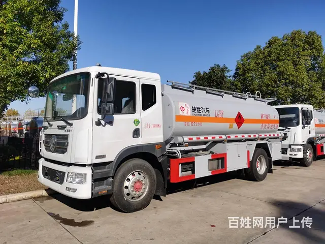 东风多利卡10吨油罐车 厂家一条龙服务 - 图片 1