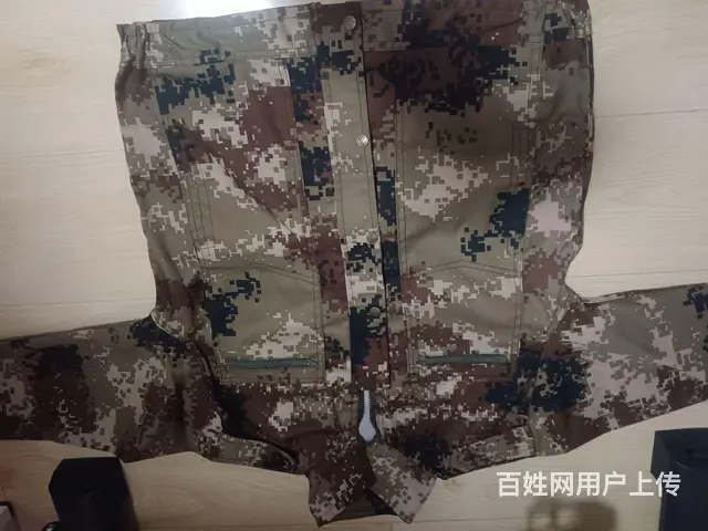 九成新军训服低价甩卖 - 图片 2