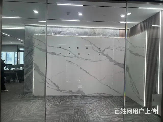 星城中心双地铁电梯口双开门精装带家具办公室 - 图片 5