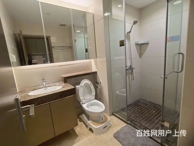 前山 铂瑞湾 沿河景观,采光充足 一线前山河景 拎包入住 - 图片 8