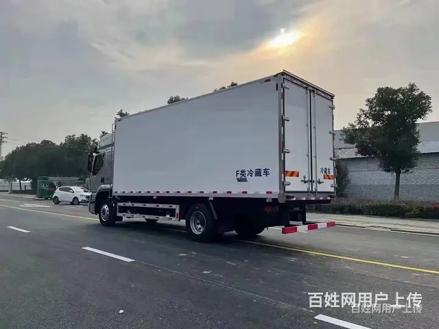 定西柳汽乘龙6.8米冷链物流配送车厂家定制款 - 图片 8