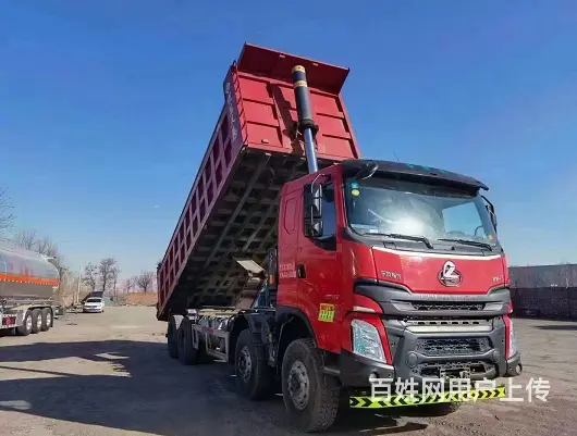 低价出售20年6月8.2米东风柳汽自卸车 极品车况 - 图片 3