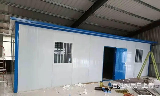 彩钢瓦屋面防水隔热层安装夹芯板房 - 图片 2