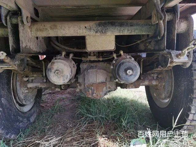 不到一年的车 - 图片 4