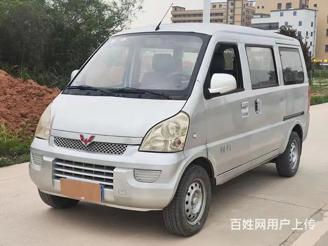 五菱荣光面包车车况很好 - 图片 1
