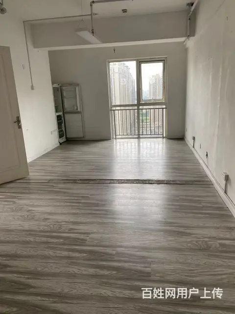 万达Soho B2 东北朝向 83平 20层 39W - 图片 3