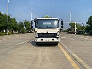 新车河南户豪沃八吨油罐车 手续齐全