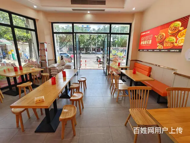 （51旺铺推荐）荔枝沟60平主街道双门头餐饮店转让 - 图片 8