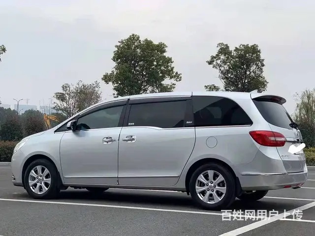 别克GL8 2014款 GL8 豪华商务车 3.0 手自一体 - 图片 5