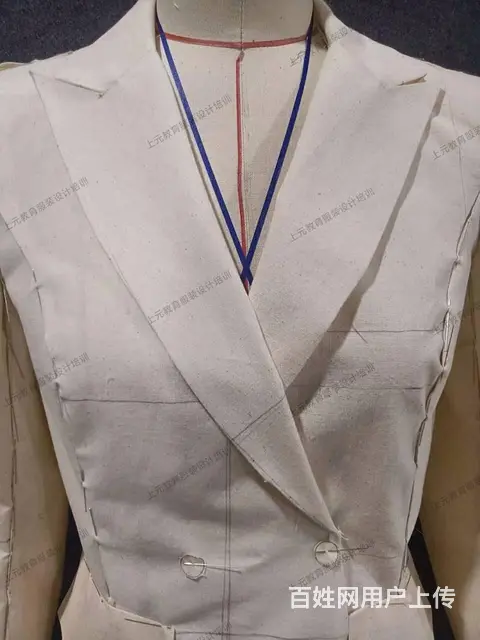 嘉兴周日服装制版培训：如何学习服装立体剪裁的图片