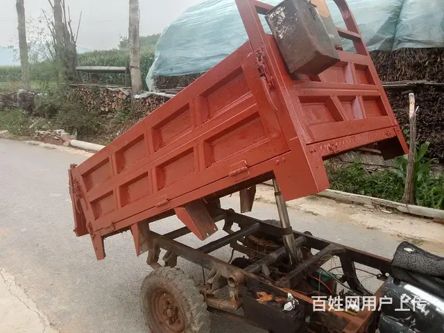 三轮摩托车 - 图片 1
