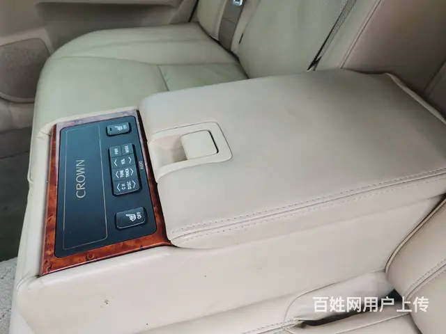丰田 皇冠 2007款 2.5 手自一体 Royal 真皮版 - 图片 3