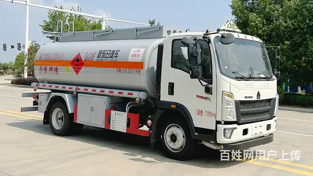 前年清库重汽豪沃十吨油罐车 手续齐全 价格优惠多 - 图片 2