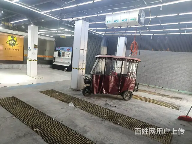 4977八一东路八一花园门东傍临街铺面房东直租 - 图片 4