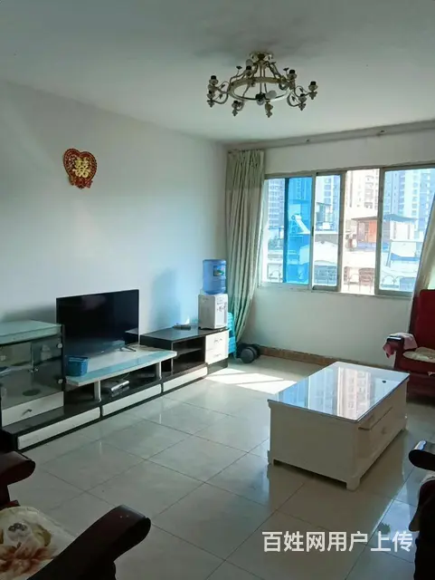 洪南路步梯高层两室，家具家电齐全，产证在手接受按揭，看房方便 - 图片 3