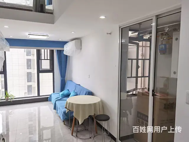 复式公寓出租 - 图片 2