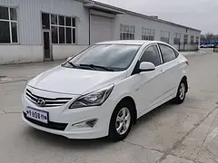 现代 瑞纳 2016款 1.4 手动 TOP 旗舰型