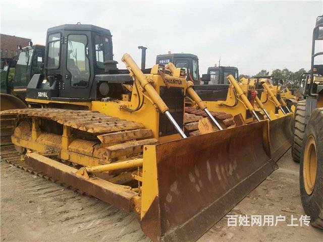 嘉峪关本地二手推土机市场山推SD16L湿地型推土机的图片