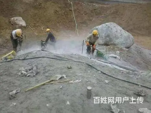 厂家销售速凝剂，锚固剂，膨胀剂 - 图片 1