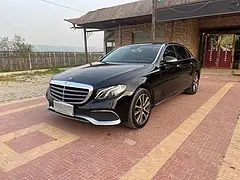 奔驰E级 2020款 E 300 L 2.0T 手自一体 运
