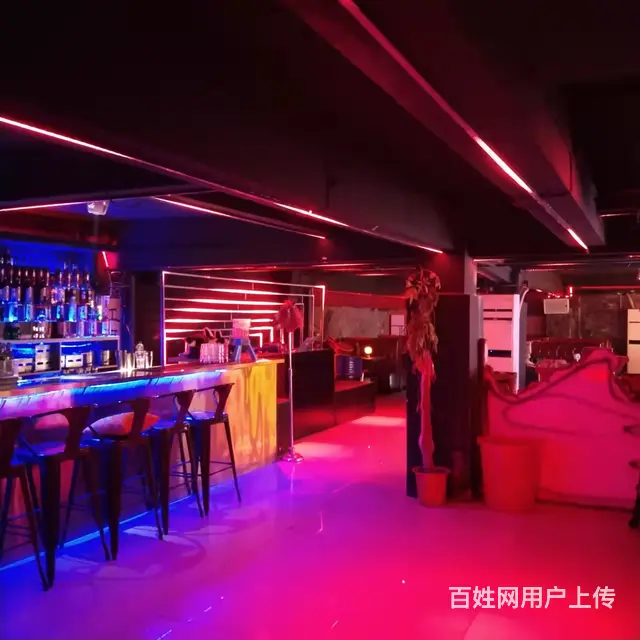 黄冈市黄州区学生街260平酒馆转让 - 图片 3