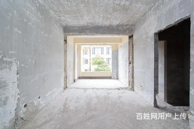 飞龙吾悦旁大名城别墅户型方正地上三层地下两层得房率 - 图片 12
