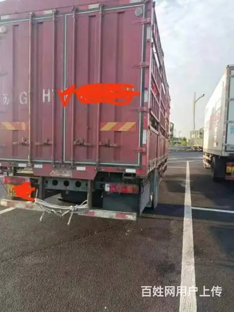 22年二手豪沃6.8米高栏货车 国六排放 原版原漆 - 图片 5