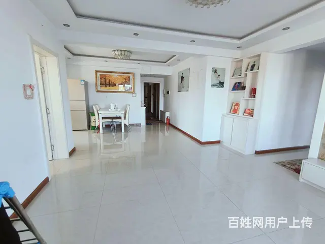 郡湖城电梯5楼带大平台 - 图片 2