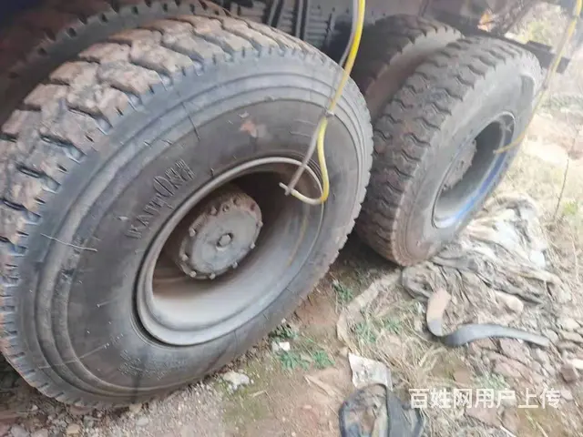 国五东风天龙KC前四后八自卸车420马力8米6货箱 - 图片 3
