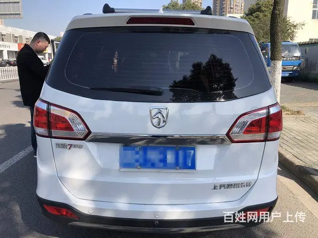 宝骏730 2014款 1.5 手动 豪华型7座 - 图片 5