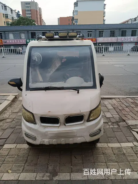 旗峰电动四轮车 - 图片 1