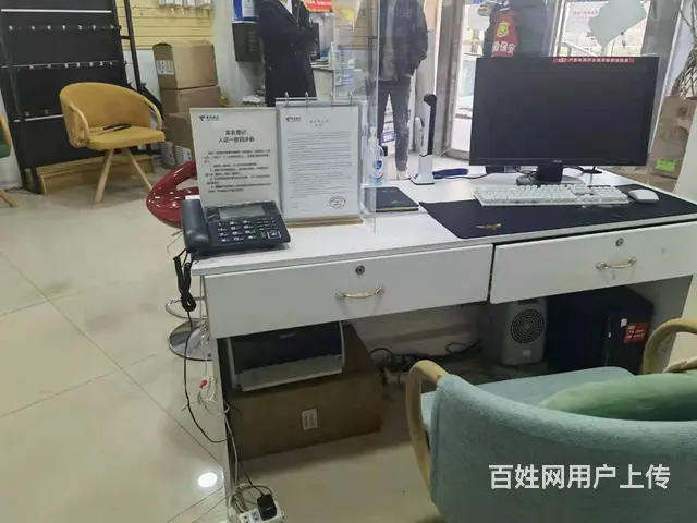 7634(七P）个人城东金坤东城明珠小区临街商铺给4万就转让 - 图片 4