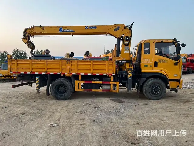 二手徐工8吨随车吊 21年山区短轴便宜卖掉 - 图片 3
