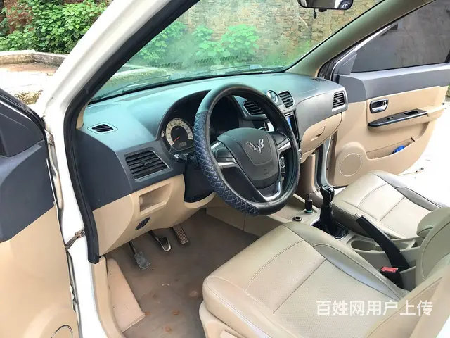 五菱 宏光 2014款 1.5L S 手动豪华型 - 图片 8