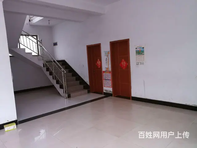 邓园小学南庭院出租 - 图片 2