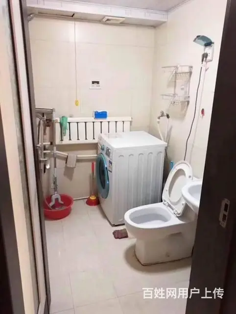 火车站对面车管楼上步梯四楼精装修拎包入住包供热物 - 图片 3