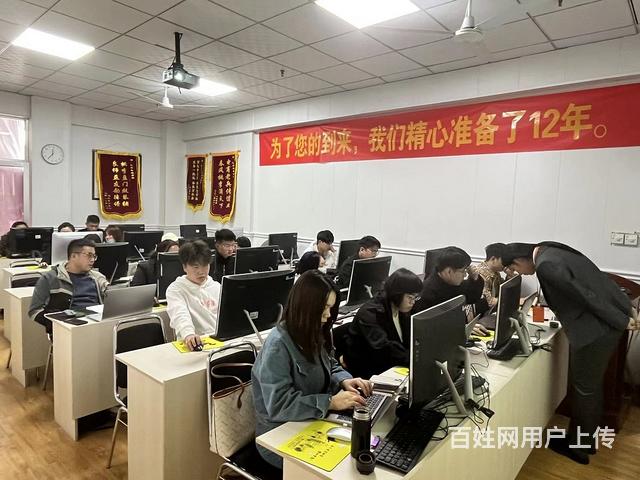 临沂电商美工设计培训主图详情页实战教学网店培训的图片
