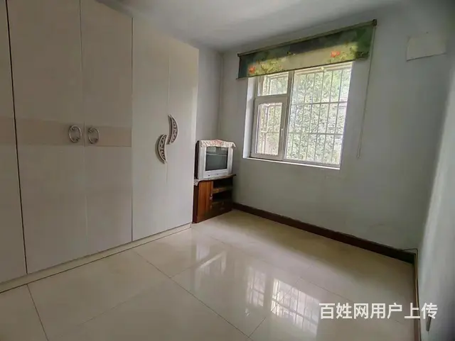 新华路大河时代附近1层125平大三居  好户型78万另带小房 - 图片 2